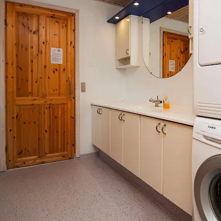 Three-bedroom Holiday In Rømø 6 *