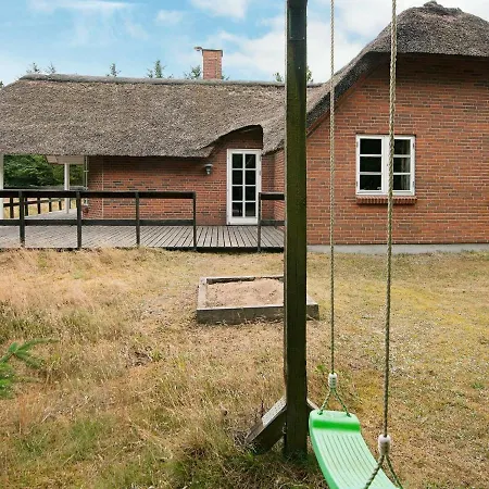 Dom wakacyjny Three-bedroom Holiday In Romo 6